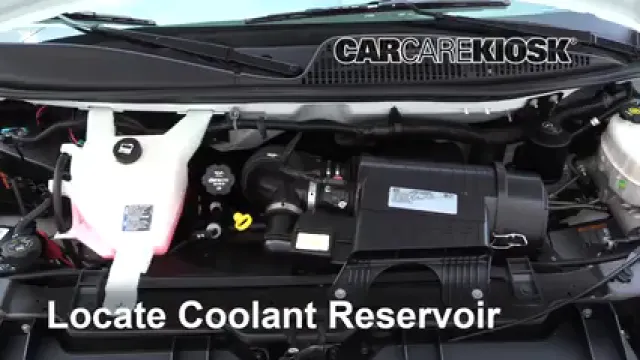 2017 GMC Savana 2500 4.8L V8 FlexFuel Extended Cargo Van Refrigerante (anticongelante) Agregar refrigerante